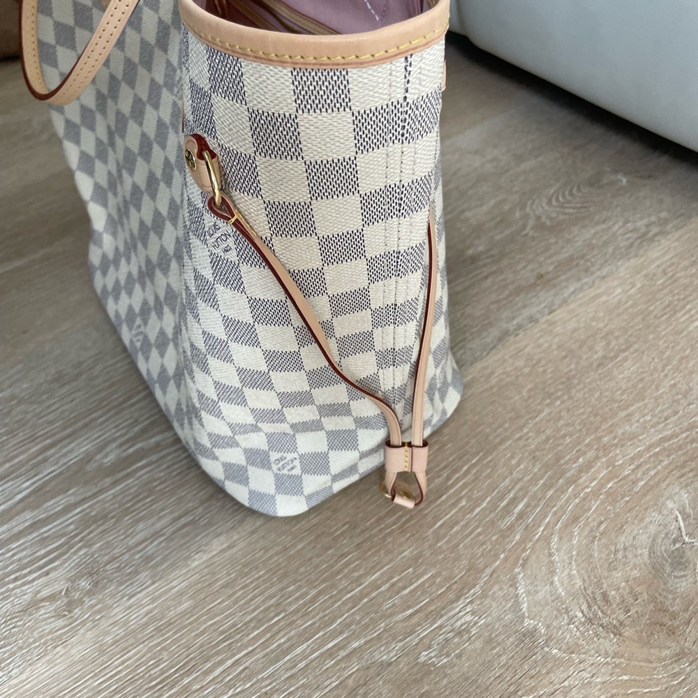 Authentic Louis Vuitton Neverfull MM Azur Rose Ballerine Tote Bag - Picture 8 of 9